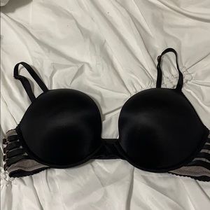 Victoria’s Secret Bombshell Bra